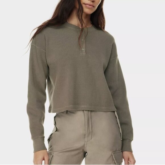 Aritzia Tops - Aritzia Tna Long Sleeve Kendall Waffle Henley Top